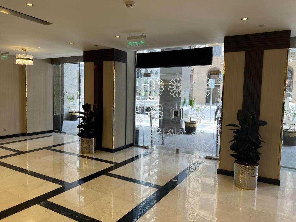 Hotel Al Ansar Golden Tulip à Médine Extérieur photo